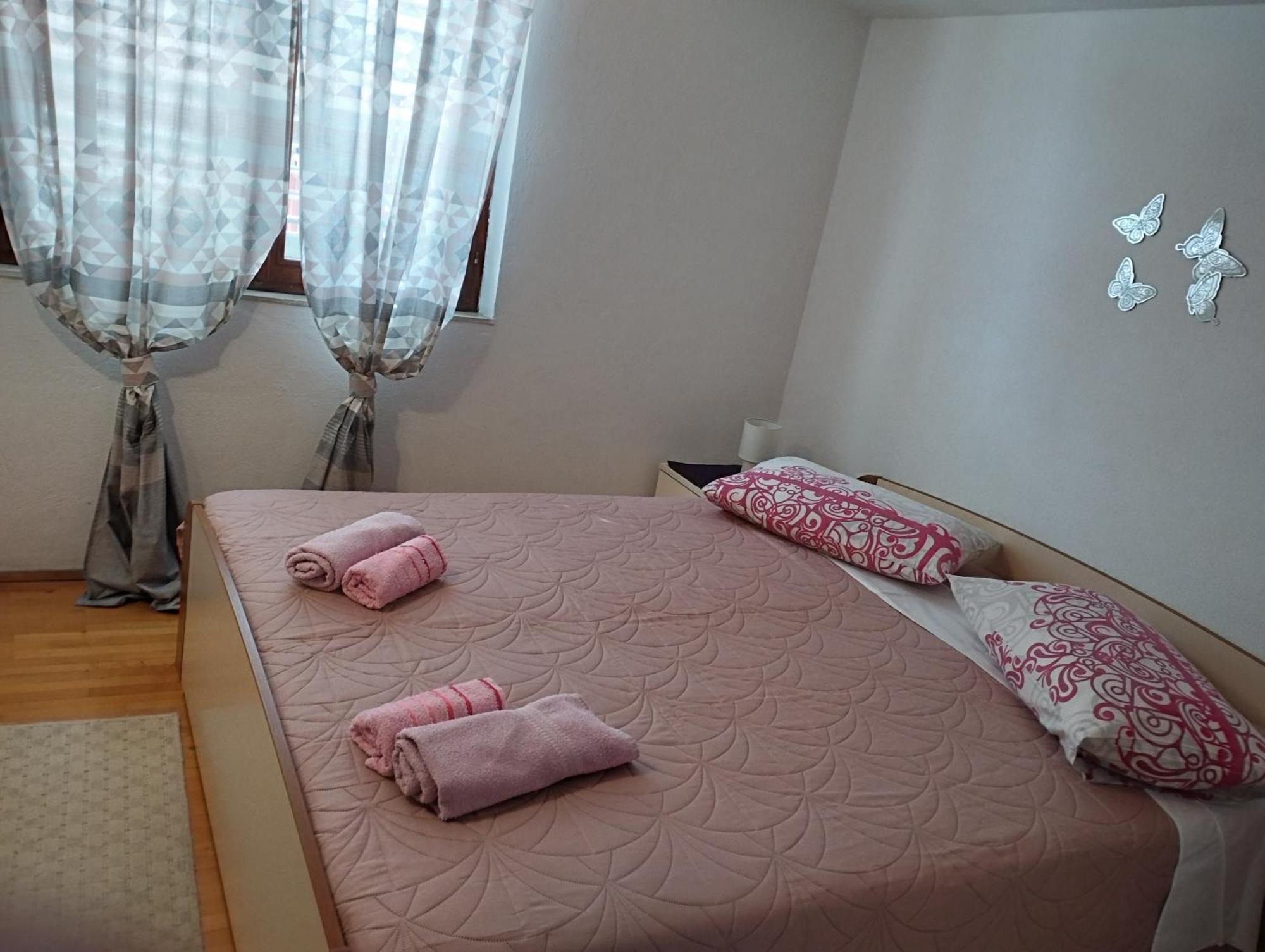Guest House Gracijana Makarska Exterior foto